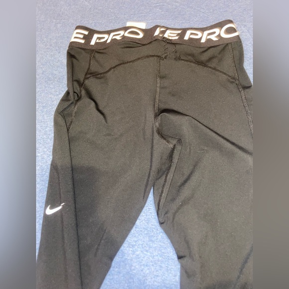 Nike leggings - Picture 1 of 2
